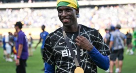 曼联逆转奇迹：手心手背都是肉，埃雷拉与毕包诠释足球精神